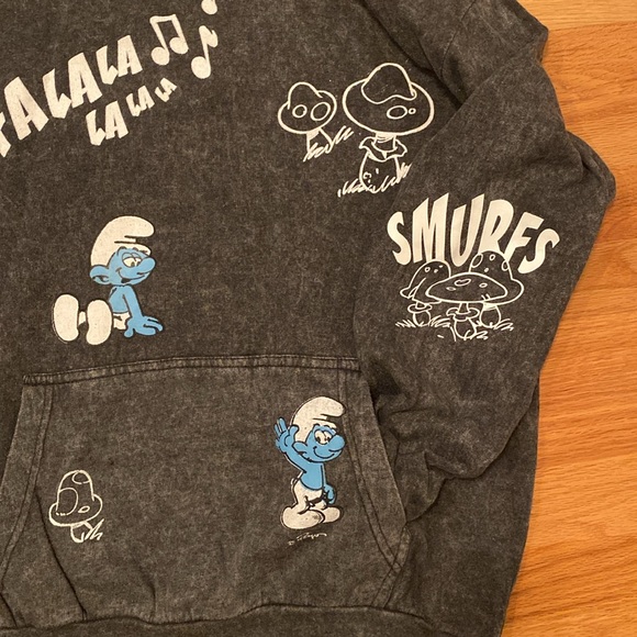 Smurf Hoodie 🩵💙🖤 - Picture 3 of 7